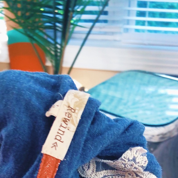 Crochet Indigo Blue Long Sleeve Tunic Top 🌿 - Picture 6 of 6